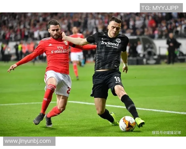 激情四溢的足球比赛音乐如何点燃观众热情与球队斗志